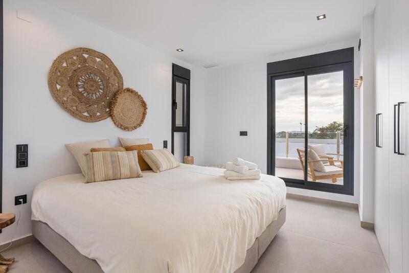 3 Schlafzimmer Villa zu verkaufen 3 Schlafzimmer Villa zu verkaufen