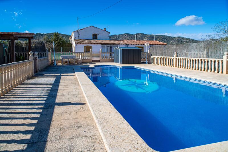 Country House for sale in Raspay, Murcia