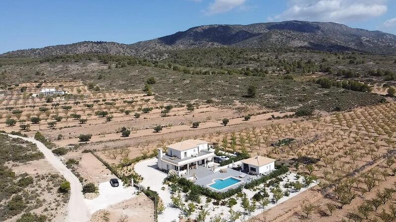 5 bedroom Villa for sale 5 bedroom Villa for sale