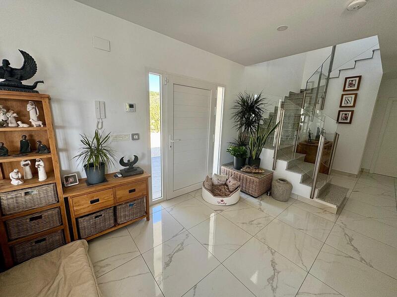 5 bedroom Villa for sale 5 bedroom Villa for sale
