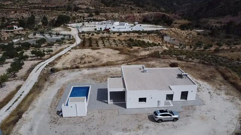 4 slaapkamer Villa Te koop