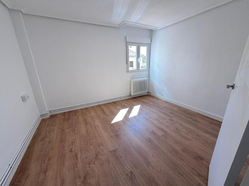 4 chambre Appartement à vendre 4 chambre Appartement à vendre