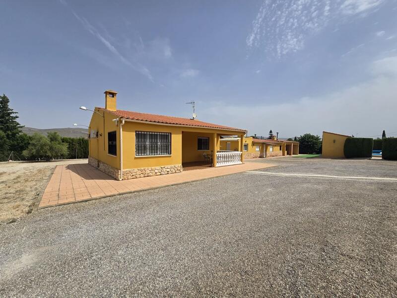 Villa à vendre dans Villena, Alicante Villa à vendre dans Villena, Alicante