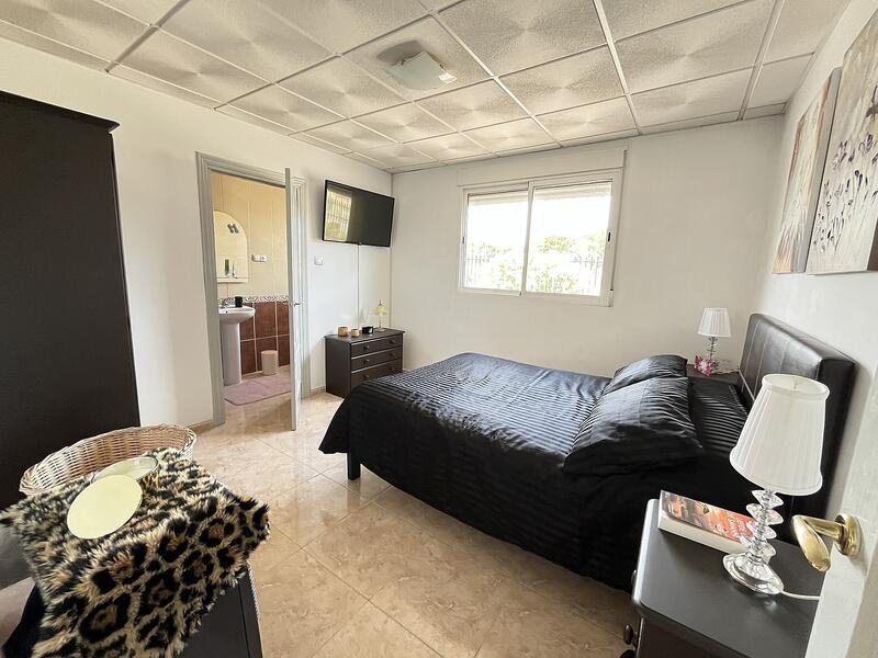 3 bedroom Country House for sale