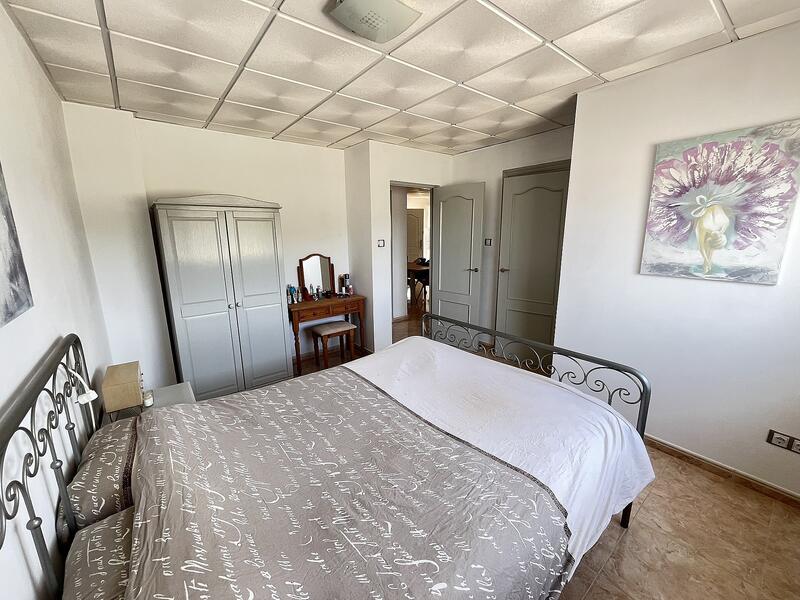 3 bedroom Country House for sale