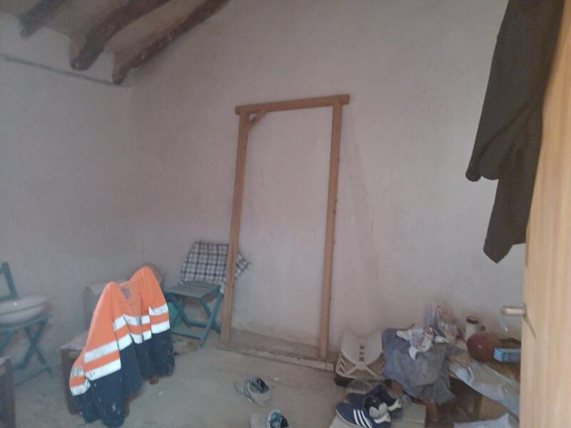 2 bedroom Country House for sale 2 bedroom Country House for sale