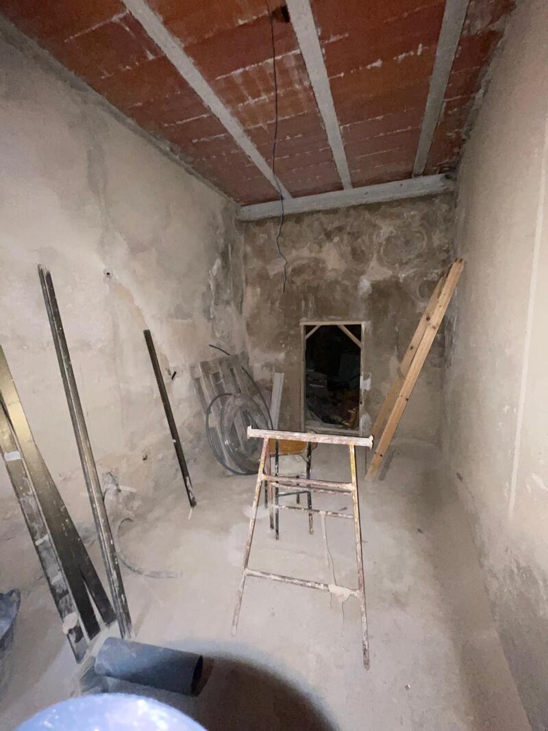 2 bedroom Townhouse for sale