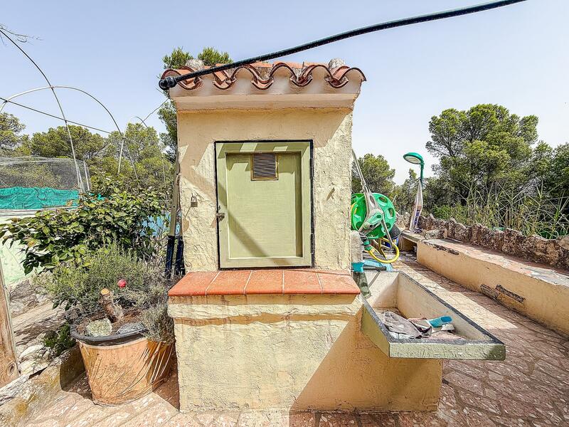 2 bedroom Country House for sale 2 bedroom Country House for sale