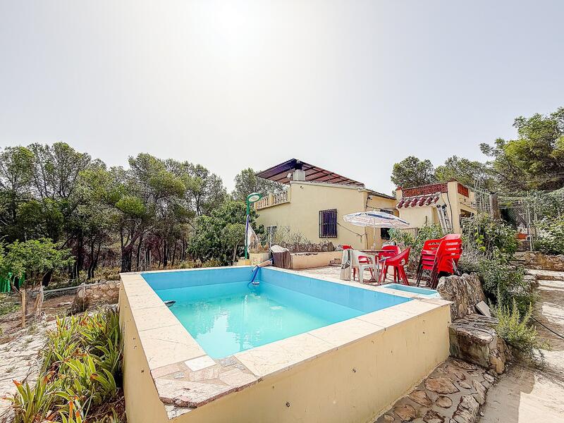 2 bedroom Country House for sale 2 bedroom Country House for sale