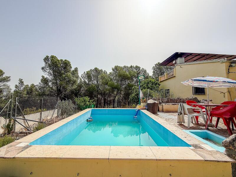 2 bedroom Country House for sale 2 bedroom Country House for sale