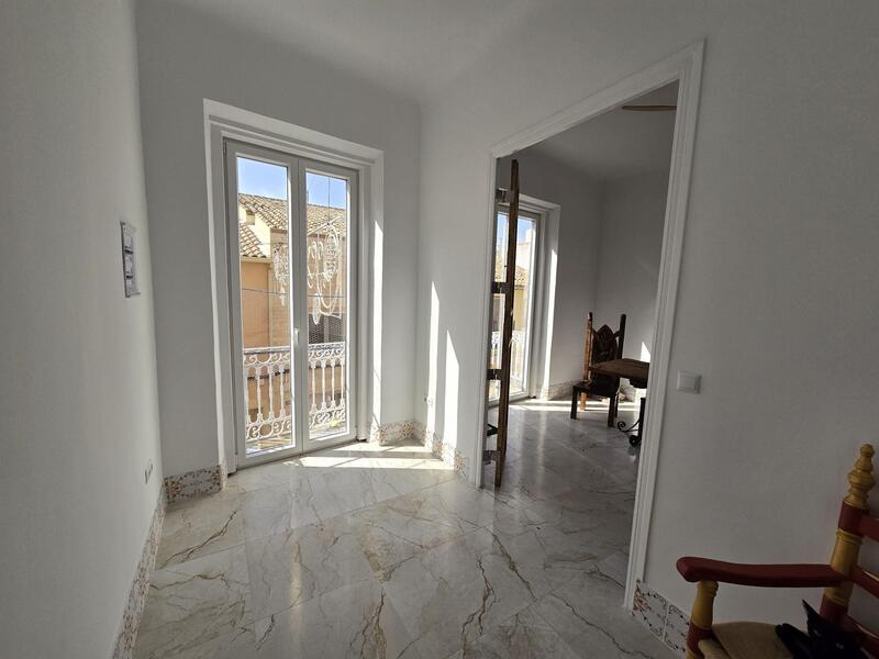 Appartement zu verkaufen in Pinoso, Alicante Appartement zu verkaufen in Pinoso, Alicante
