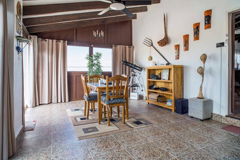 2 Cuarto Villa en venta 2 Cuarto Villa en venta