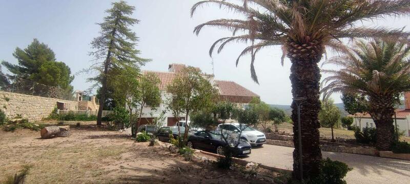 9 bedroom Commercial Property for sale 9 bedroom Commercial Property for sale