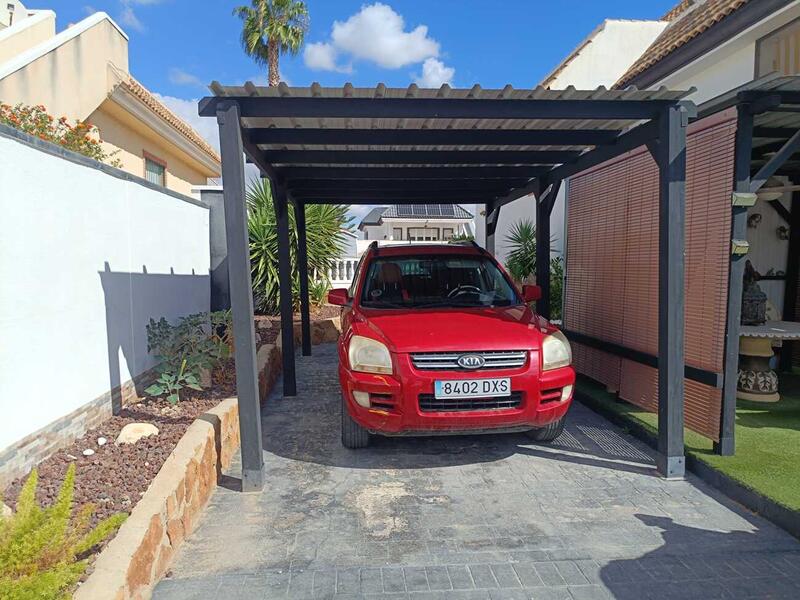 4 bedroom Villa for sale