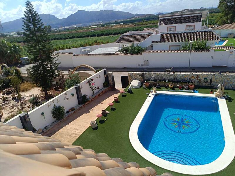 4 bedroom Villa for sale