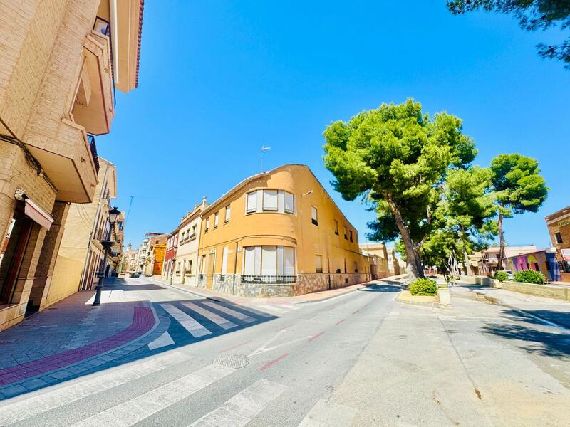 Maison de Ville à vendre dans Pinoso, Alicante Maison de Ville à vendre dans Pinoso, Alicante