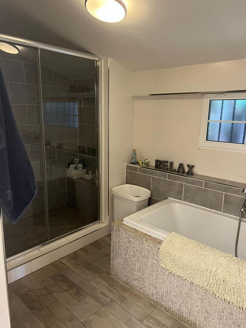 6 soverom Villa til salgs 6 soverom Villa til salgs