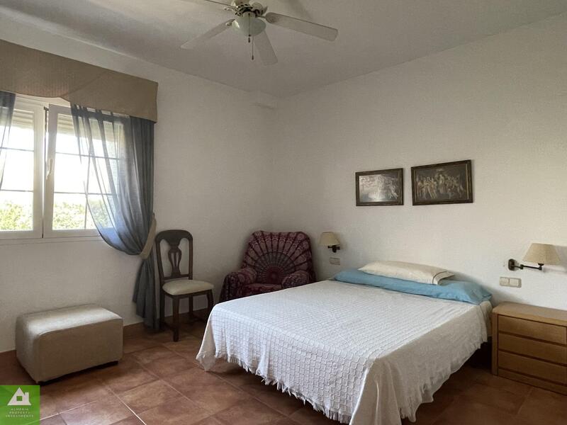 5 Cuarto Villa en venta