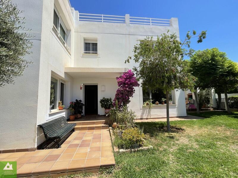 5 Cuarto Villa en venta