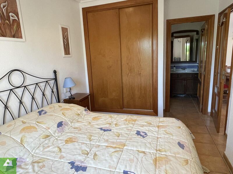 2 slaapkamer Appartement Te koop