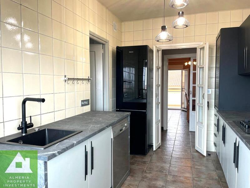 4 slaapkamer Appartement Te koop