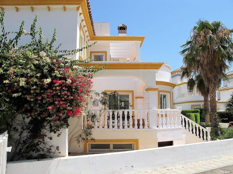 5 bedroom Villa for sale