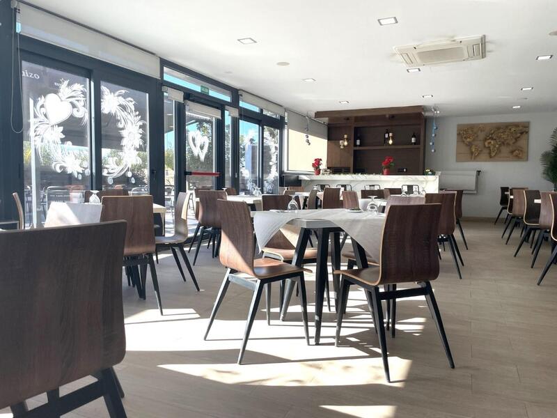 6 Cuarto Local Comercial en venta