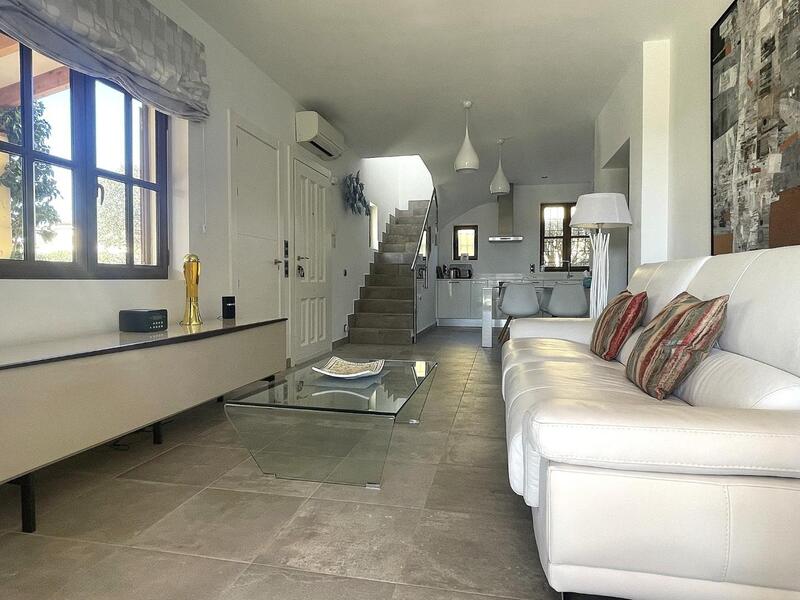 3 Cuarto Villa en venta