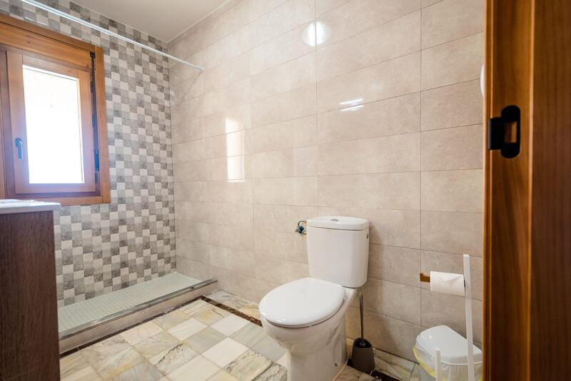 4 спальная комната вилла продается