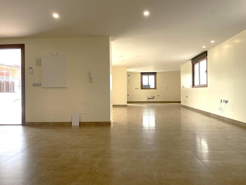 5 bedroom Villa for sale