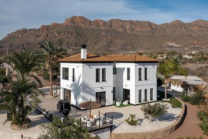 3 Schlafzimmer Villa zu verkaufen