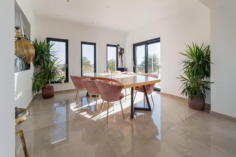 3 Schlafzimmer Villa zu verkaufen