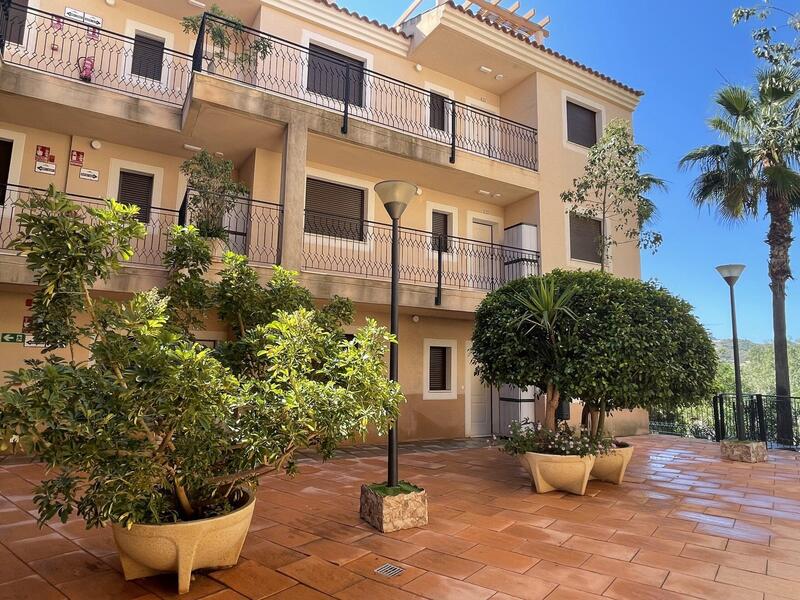 2 slaapkamer Appartement Te koop