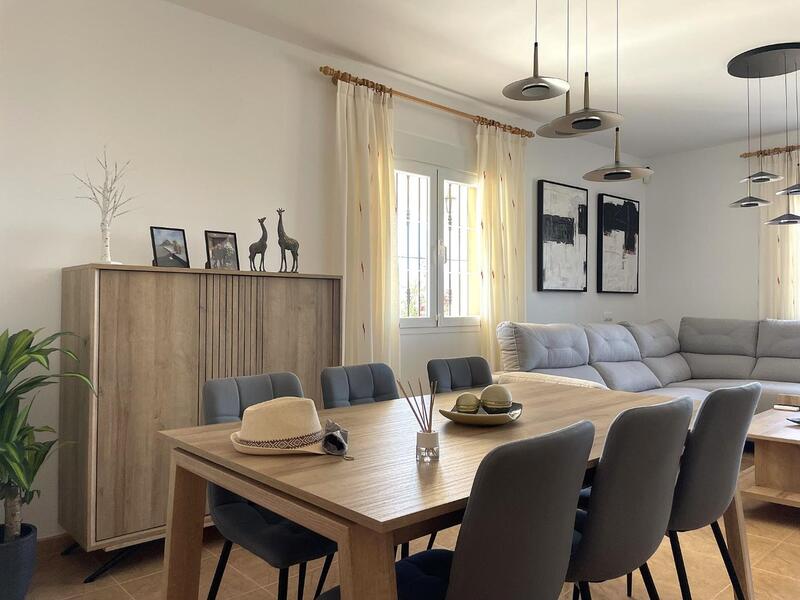 4 Cuarto Villa en venta