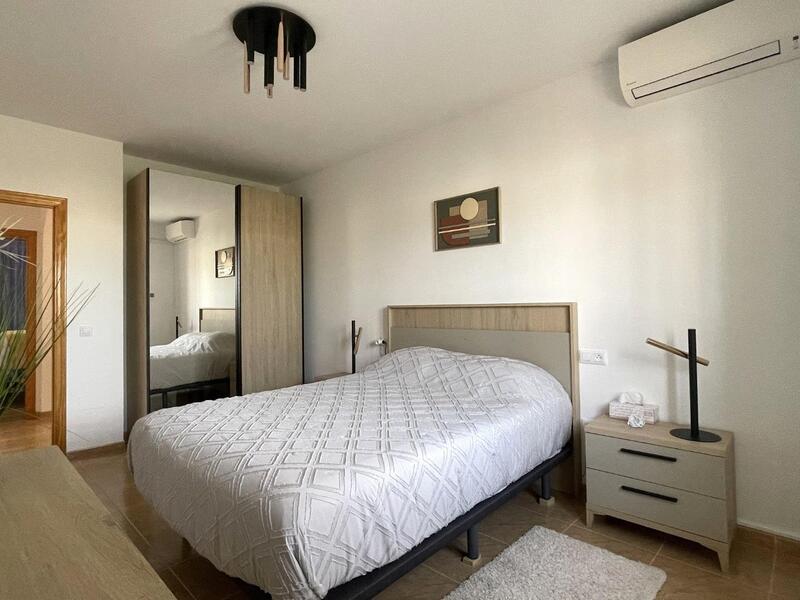 4 Cuarto Villa en venta