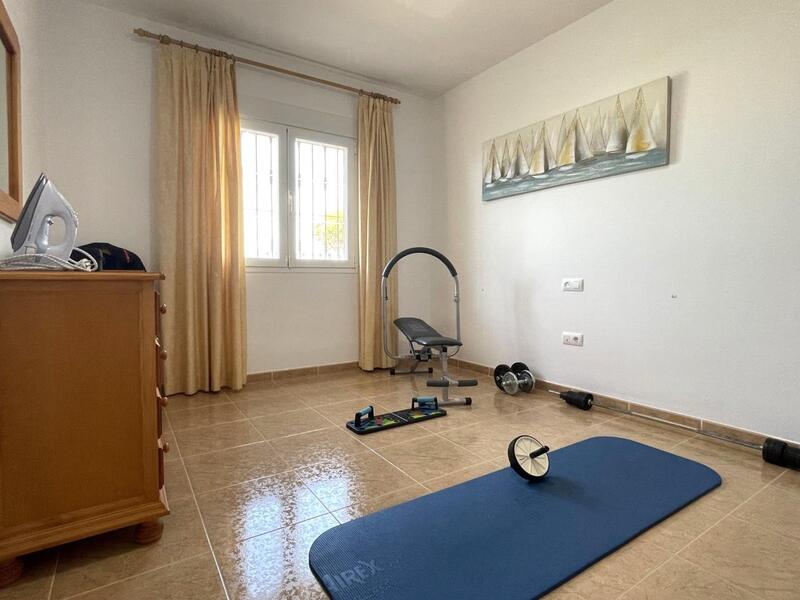 4 Cuarto Villa en venta
