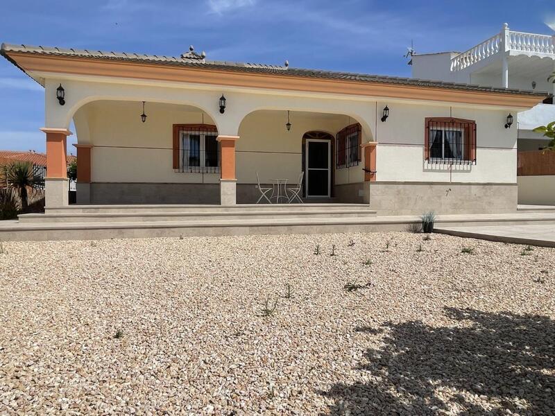 4 Cuarto Villa en venta