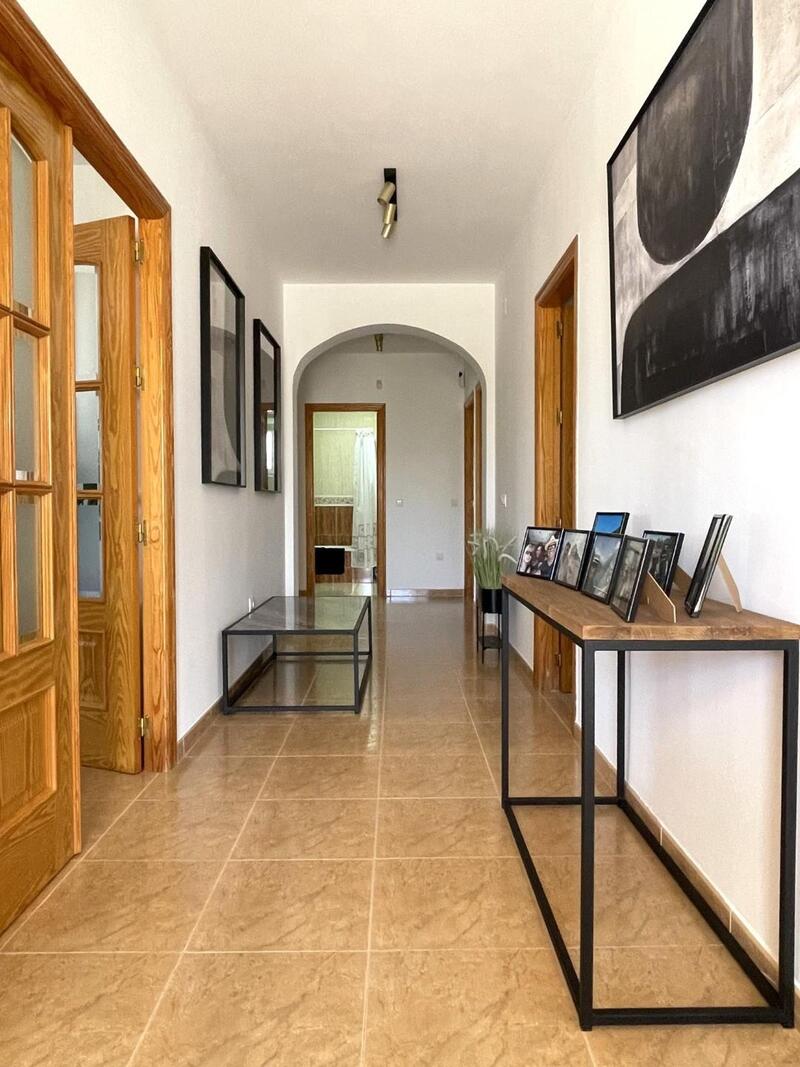 4 Cuarto Villa en venta