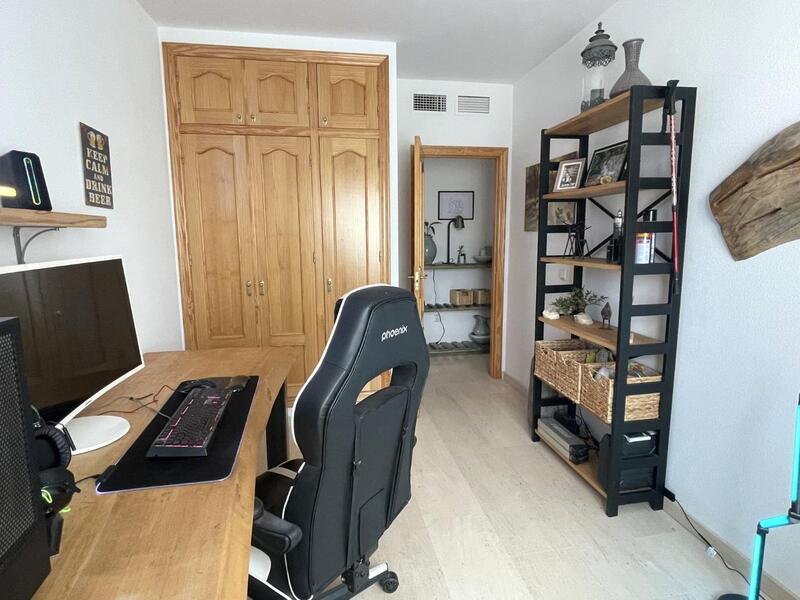 3 slaapkamer Appartement Te koop