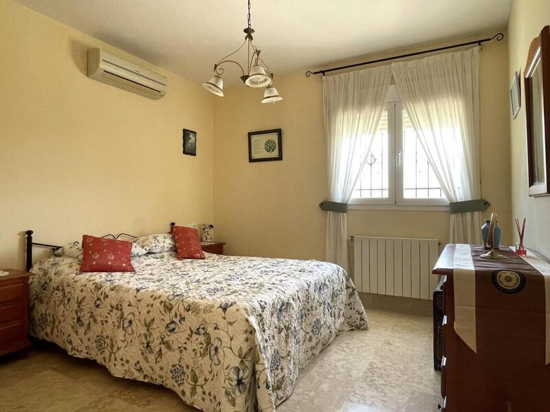 4 chambre Villa à vendre