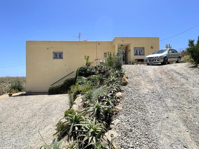4 chambre Villa à vendre