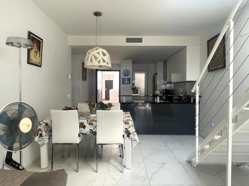3 slaapkamer Appartement Te koop