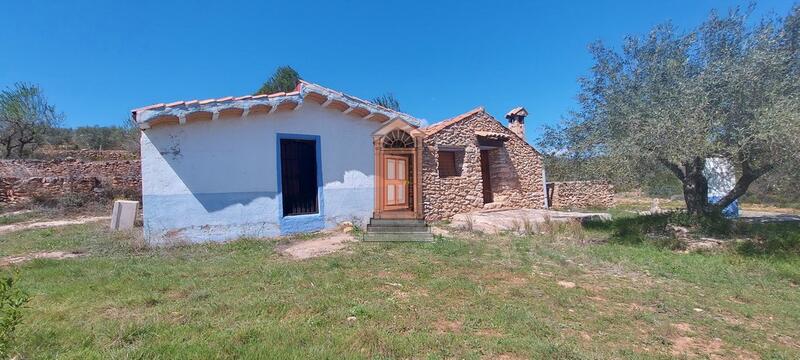 1 bedroom Country House for sale