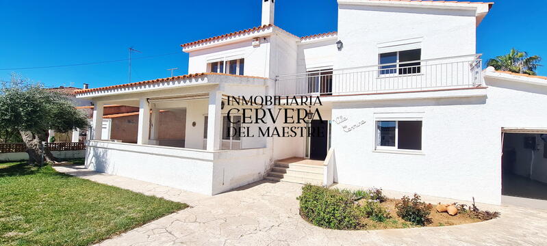 Villa en venta en Vinaròs, Castellón