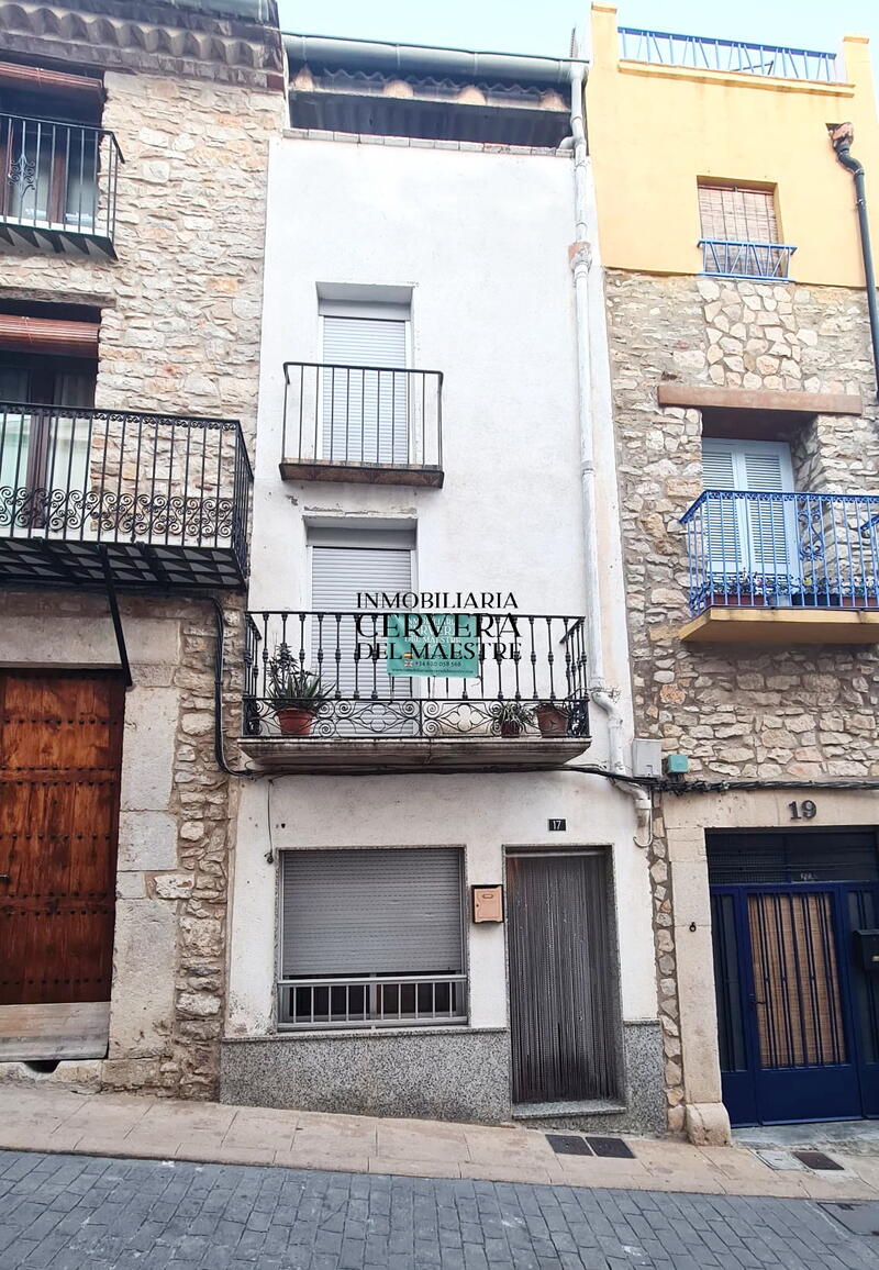 Maison de Ville à vendre dans Chert, Castellón