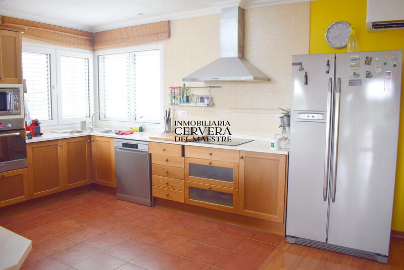 4 slaapkamer Villa Te koop