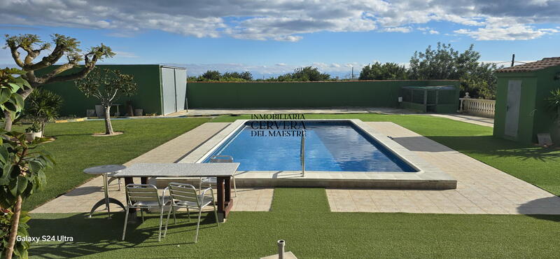 4 slaapkamer Villa Te koop