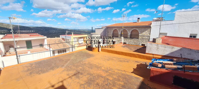 Gezinswoning Te koop in Cervera del Maestre, Castellón