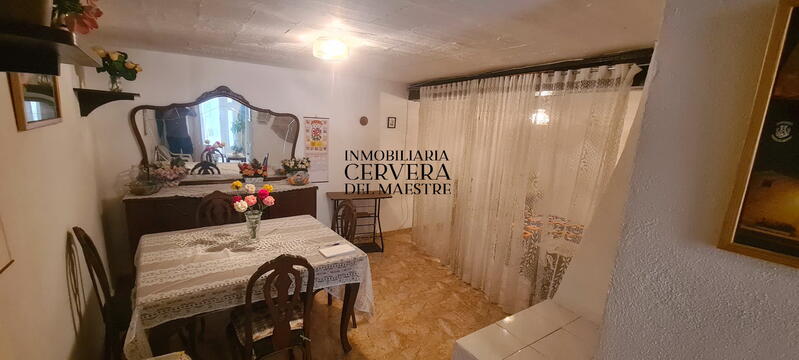 3 bedroom Townhouse for sale