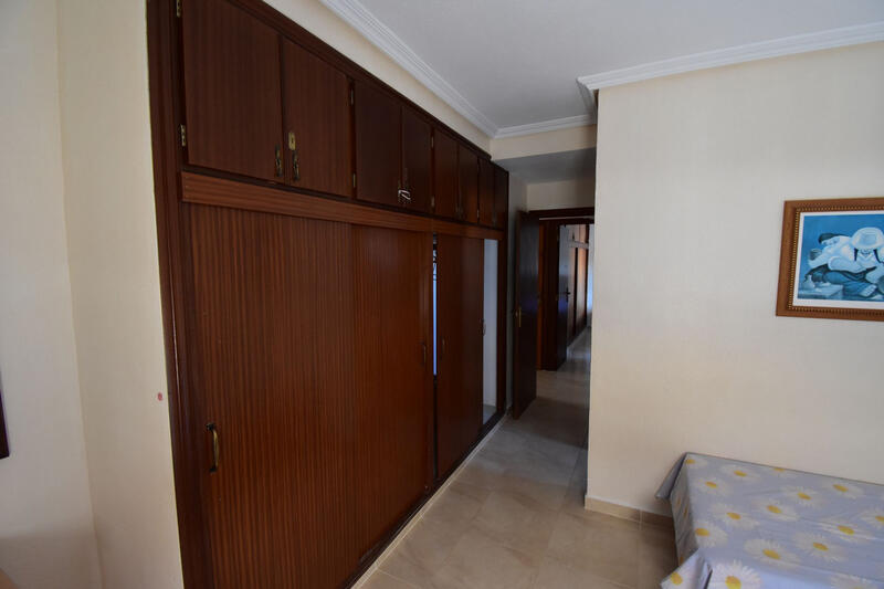 10 Cuarto Villa en venta